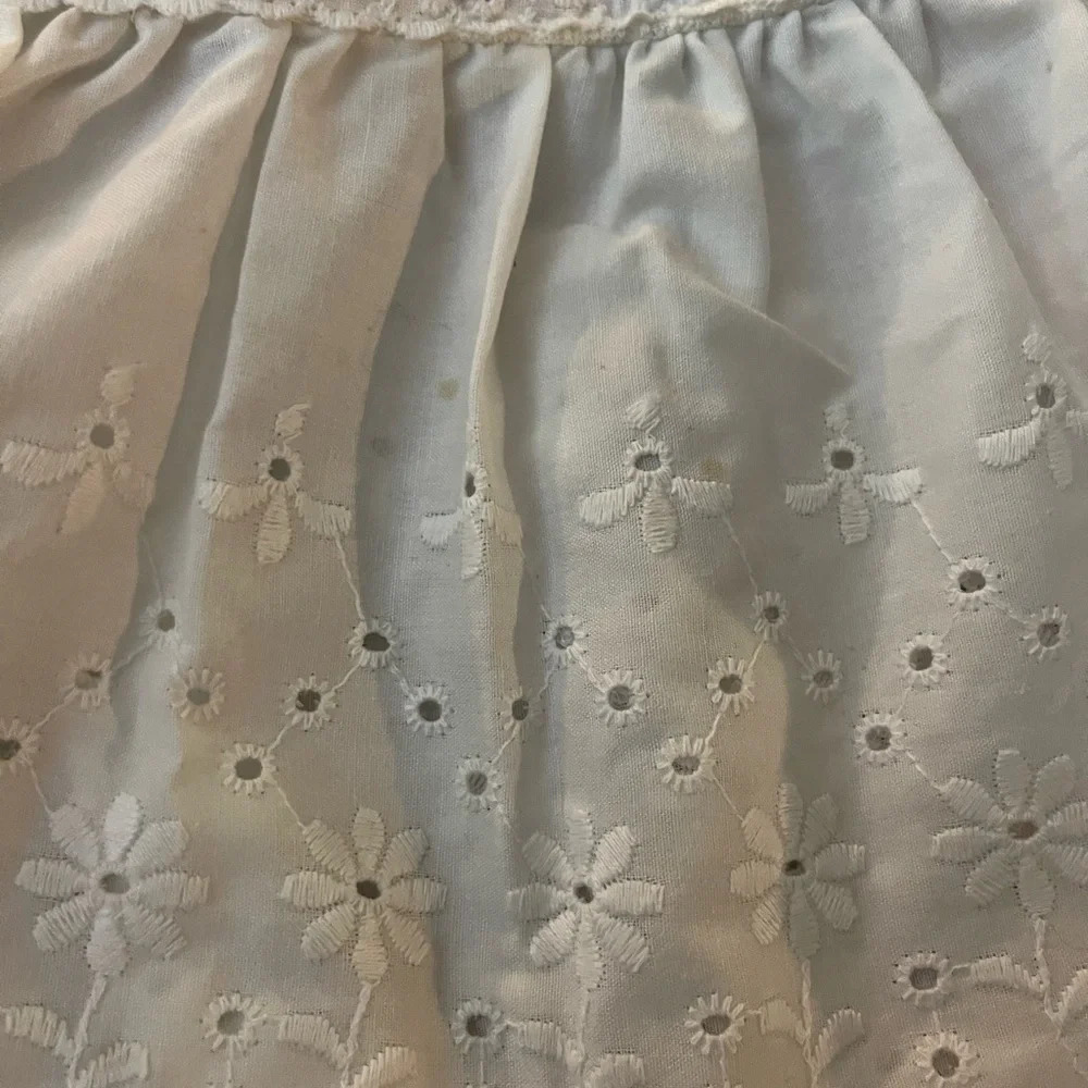 Vintage Precious Moments Handmade Cross stitched Baby Blanket w/ Eyelet Ruffle - Picture 12 of 14
